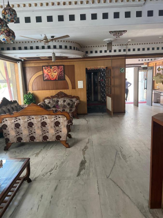 Hotel Krone A Family Hotel Near Igi Airport Delhi 新德里 外观 照片