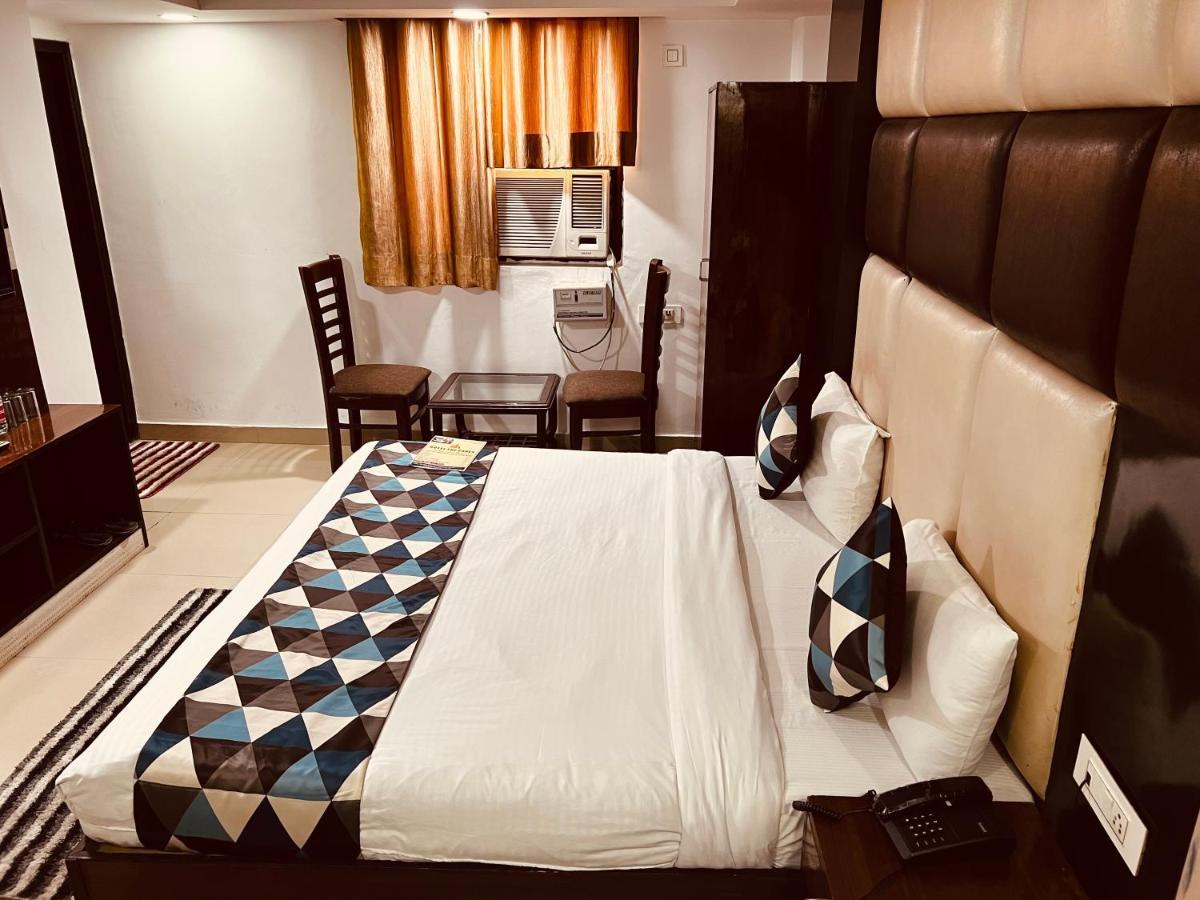 Hotel Krone A Family Hotel Near Igi Airport Delhi 新德里 外观 照片