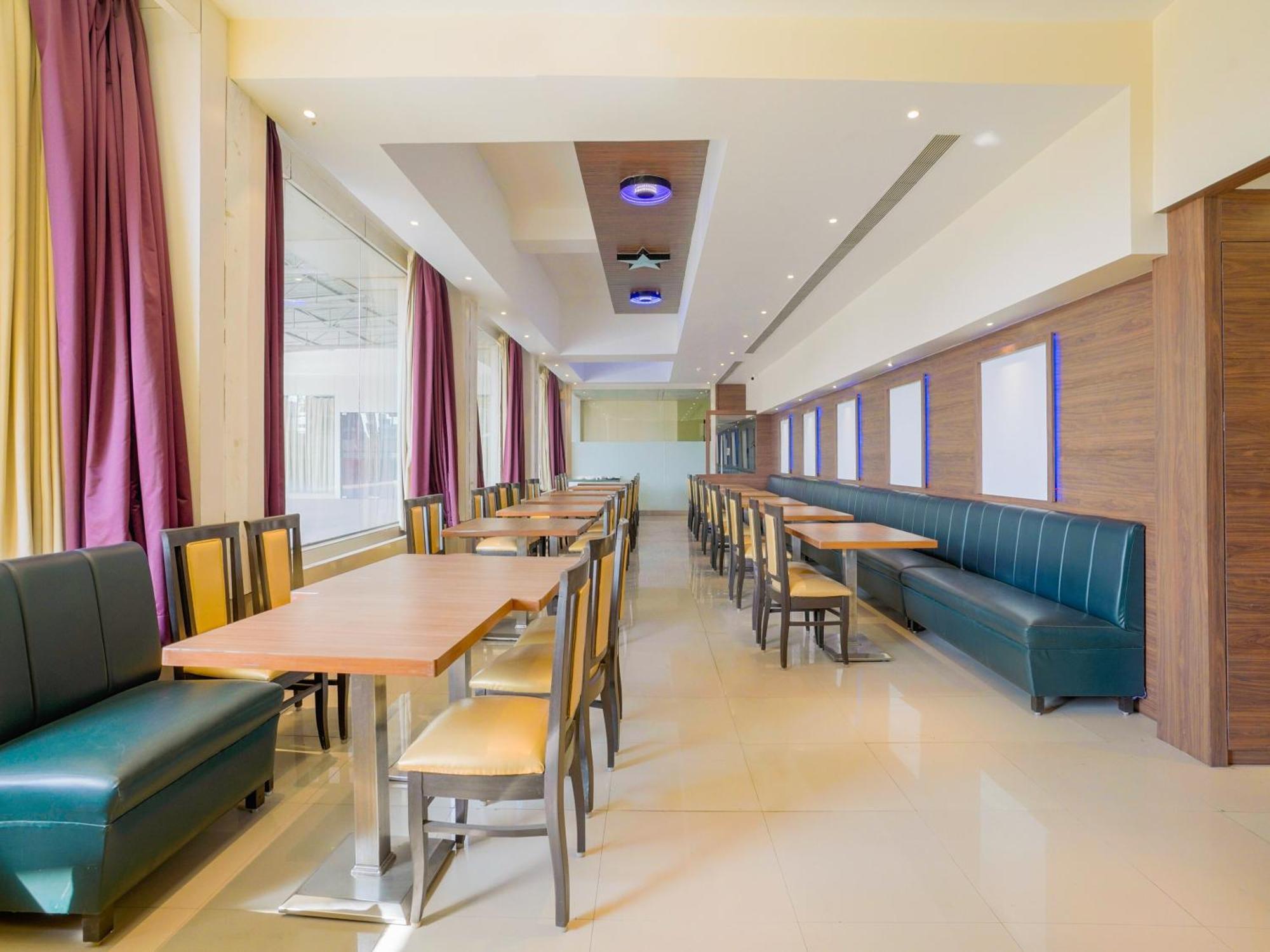 Hotel Krone A Family Hotel Near Igi Airport Delhi 新德里 外观 照片