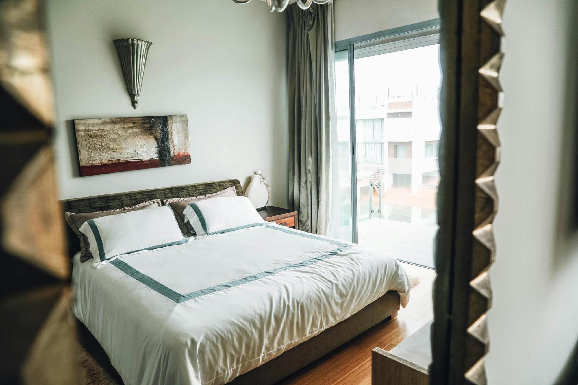 Hotel Krone A Family Hotel Near Igi Airport Delhi 新德里 外观 照片